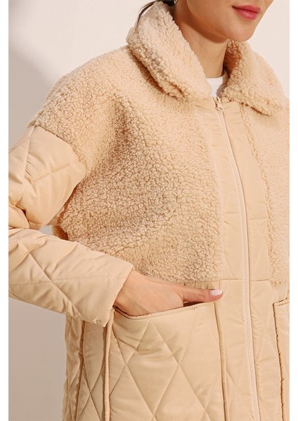 5182 Peluş Detaylı Oversize Şişme Mont - Bej