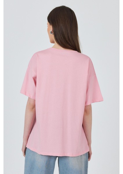 Pembe Yazı Baskılı Pamuklu Oversize Tişört 2150-3M indirimleri
