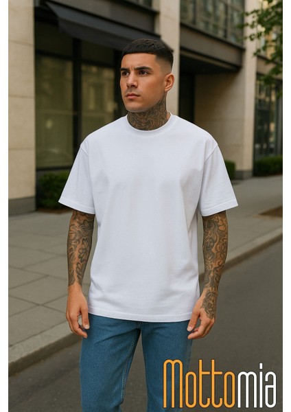 Beyaz Unisex Oversize Pamuklu Likralı Bisiklet Yaka Baskısız Tişört (T-Shirt) fiyatları