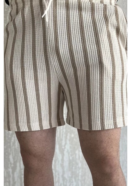 Bel Bağcıklı Çizgi Desenli Erkek Şort P-00017047 fırsatları