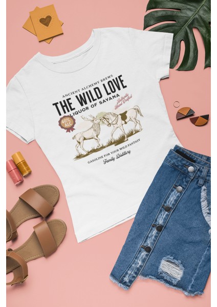 The Wıld Love Baskılı Standart Kalıp Bisiklet Yaka Pamuklu Kadın Tişört