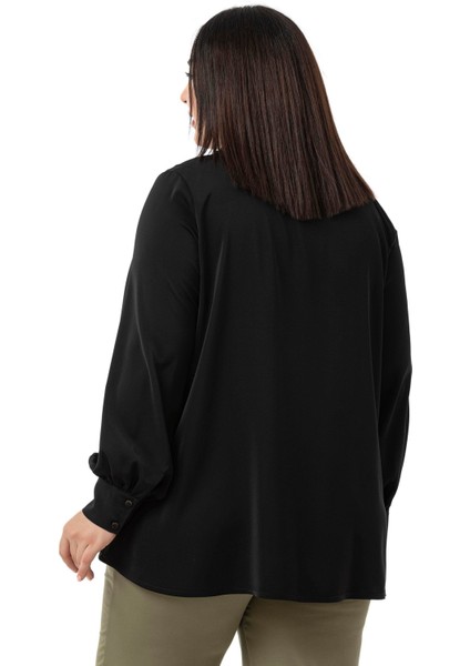 Büyük Beden Nakış Detaylı Siyah Gömlek modelleri
