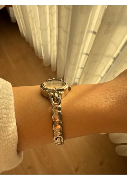 Kadın Ince Kordonlu Vintage Metal Kasa Gümüş Minimal Kol Saati 17 fiyatları