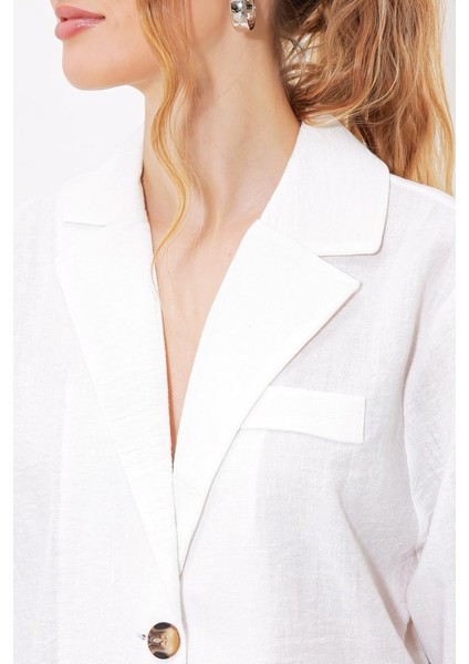 Beyaz Çift Düğmeli Oversize Crop Keten Ceket 0706