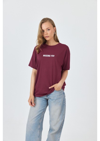 Bordo Yazı Baskılı Pamuklu Oversize Tişört 2150-6M