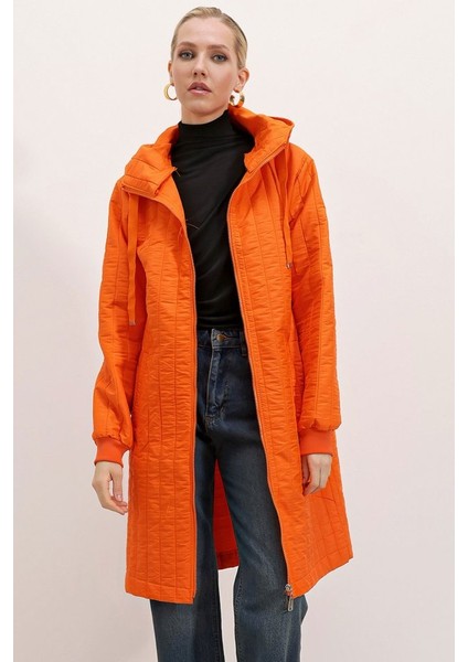 5138 Kapitone Uzun Mont - Oranje