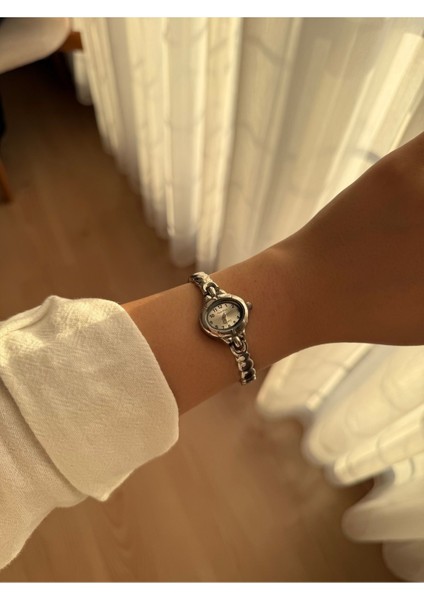 Kadın Ince Kordonlu Vintage Metal Kasa Gümüş Minimal Kol Saati 18 modelleri