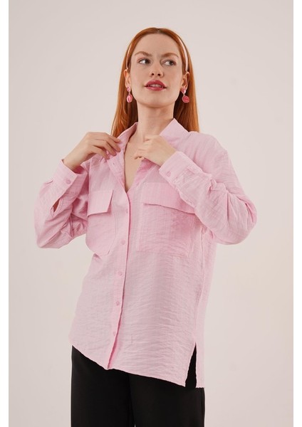 Kendinden Çizgili Cepli ve Düğmeli Pembe Gömlek