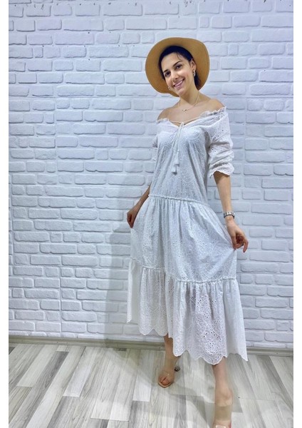Beyaz Dantelli New Elbise