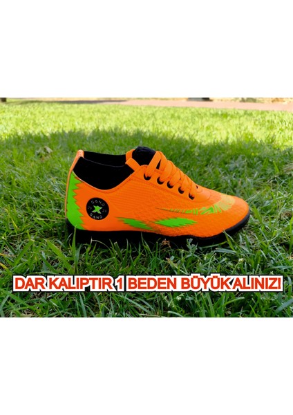 Çoraplı Krampon Halısaha Ayakkabı