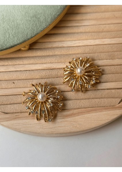 Vip Incili Taşlı Gold Küpe