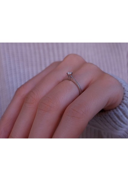 G Renk 0,10 Karat Pırlanta Tektaş Yüzük 0404R0162 indirimleri