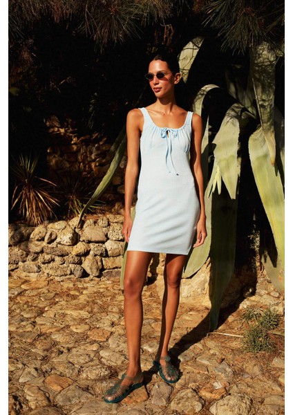 Coool Bodycon Vücudu Saran Kare Yaka Pötikareli Bürümcük Askılı Mini Yazlık Elbise F2759AX25SM fiyatları