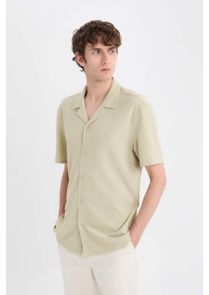 Modern Fit Polo Yaka Dokulu Penye Kısa Kollu Gömlek C4125AX25SM modelleri