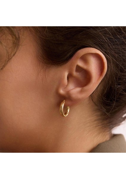 14 Ayar Altın Italyan Çizgi Desenli Halka Küpe 1,4 cm fırsatları