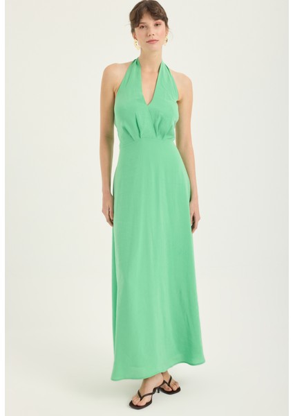 Boyundan Bağlamalı Uzun Elbise fırsatları