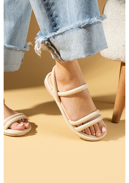 Esnek Bantlı Rahat Taban Kadın Sandalet 59-173-25 modelleri