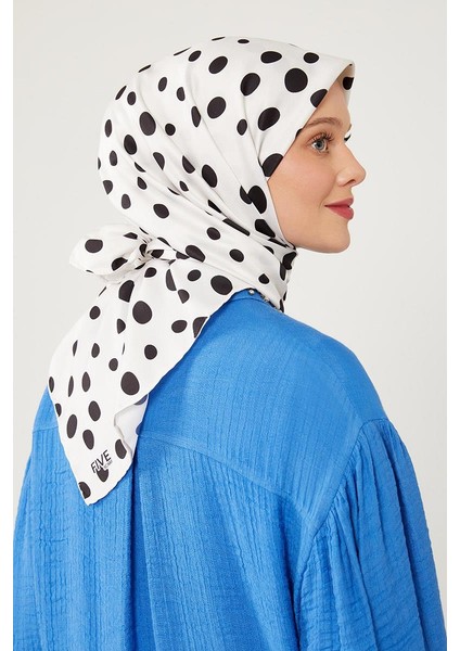 Krem Puantiye Desen Twill Digital Eşarp fırsatları
