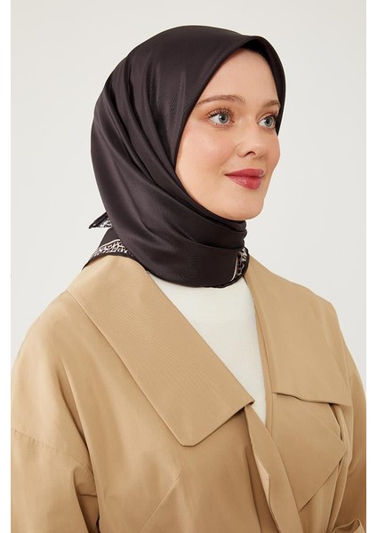 Siyah Leopar Desen Twill Digital Eşarp