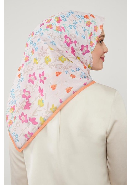 Turuncu Çiçekli Cotton Eşarp fiyatları