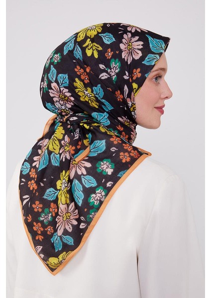 Siyah Papatya Cotton Eşarp fırsatları