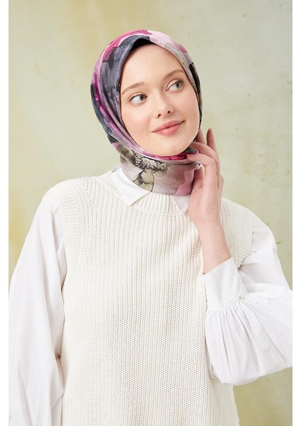 Ekru Sulu Boya Desenli Twill Digital Eşarp