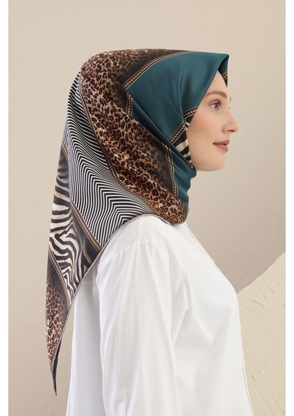 Petrol Mavisi Leopar Desen Twill Digital Eşarp fiyatları