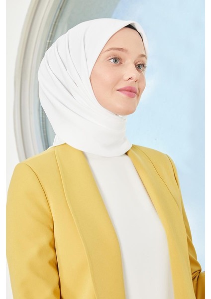 Beyaz Medine Ipeği Eşarp