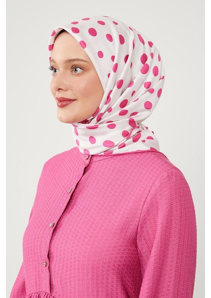 Fuşya Puantiye Desen Twill Digital Eşarp modelleri