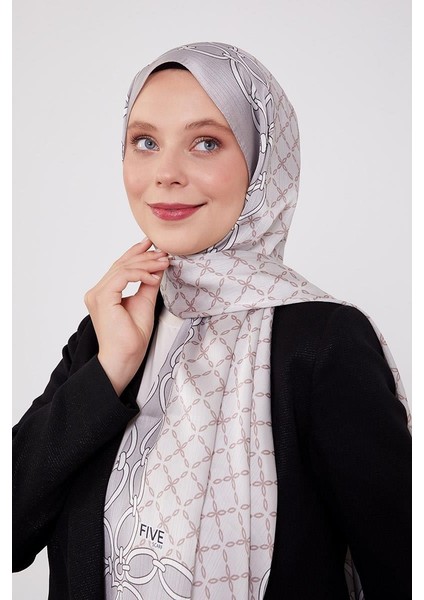 Gümüş Kare Zincir Desenli Brand Şal