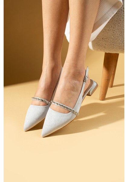 Sivri Burun Ince Bant Taşlı Tokalı Kadın Topuklu Ayakkabı 018-1615-25SATEN fiyatları