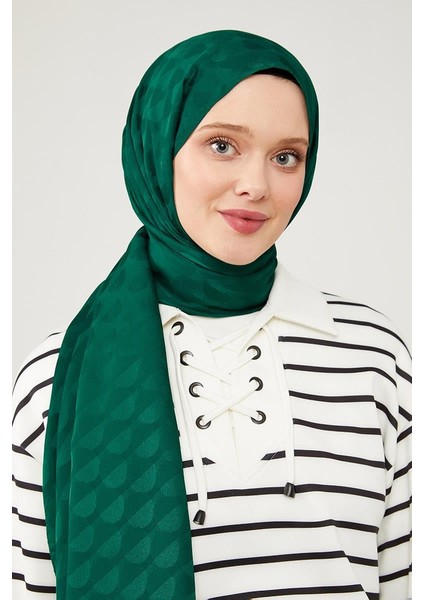 Benetton Ay Desen Jakarlı Elegance Şal