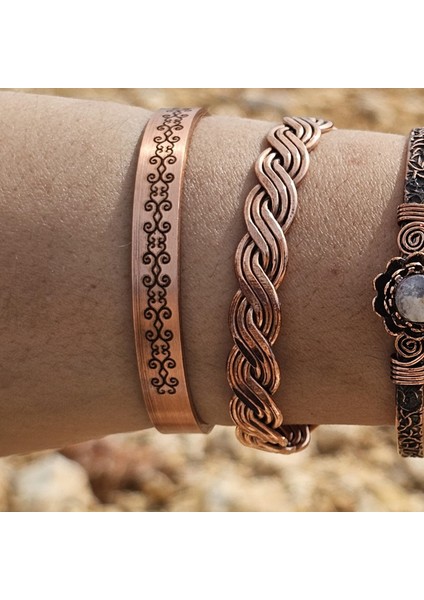 Stilize Bitki Desenli Bakır Kelepçe Bileklik - Otantik Unisex Tasarım El Yapımı