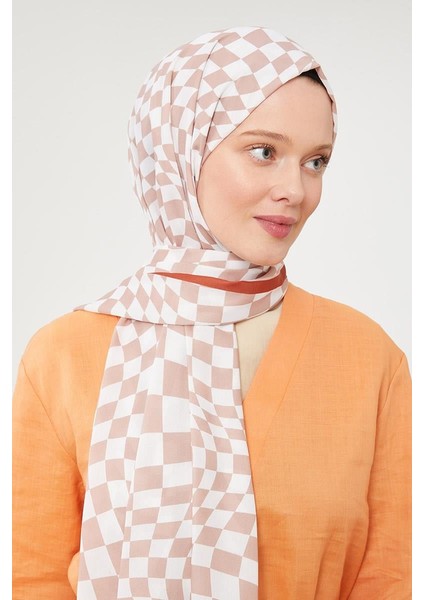 Sütlü Kahve Dama Desen Mono Krep Şal modelleri