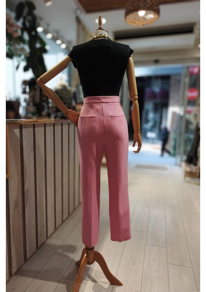 Önü Ütü Izli Yüksek Bel Havuç Pantolon Pembe