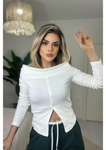 Kayık Yaka Önü Düüğmeli Body Beyaz modelleri
