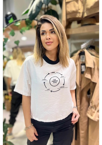 Beli Lastikli Kadife Baskı Bluz Beyaz indirimleri