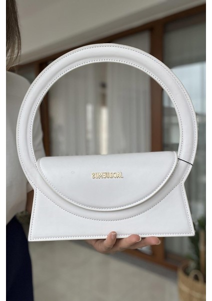 Halka Askılı Jacquemus Çanta Beyaz