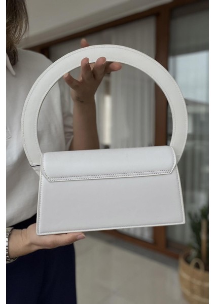 Halka Askılı Jacquemus Çanta Beyaz
