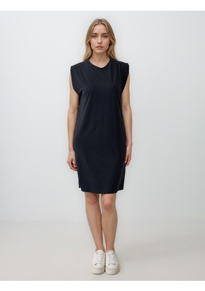 Antrasit Yuvarlak Yaka Kolsuz Midi Örme Elbise fiyatları