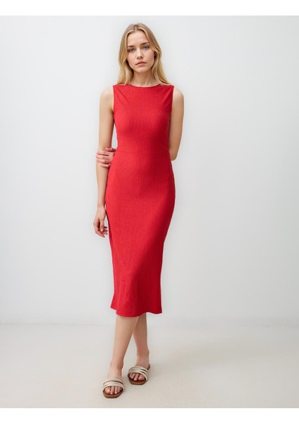 Kırmızı Düz Kesim Kayık Yaka Kolsuz Midi Örme Elbise