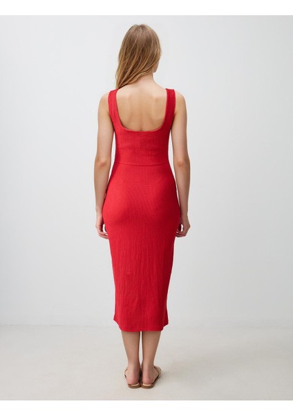 Kırmızı Düz Kesim Kayık Yaka Kolsuz Midi Örme Elbise indirimleri