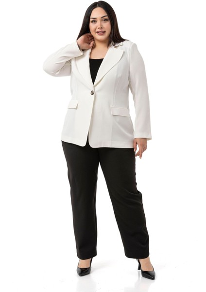 Büyük Beden Tek Düğmeli Süs Cep Kapaklı Vatkalı Astarsız Beyaz Ceket