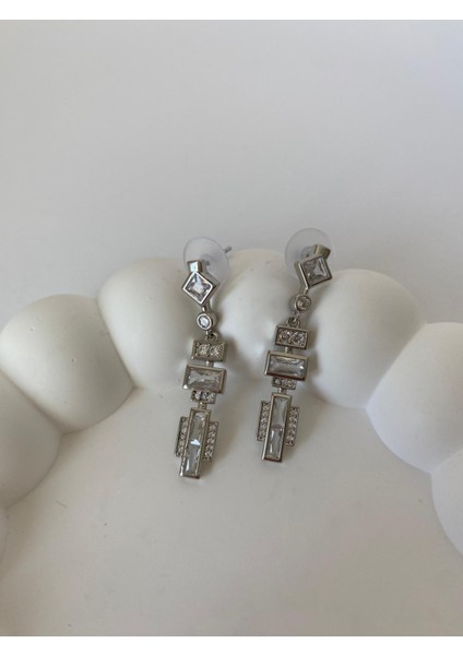 Özel Seri Sallantılı Taşlı Princess Silver Küpe