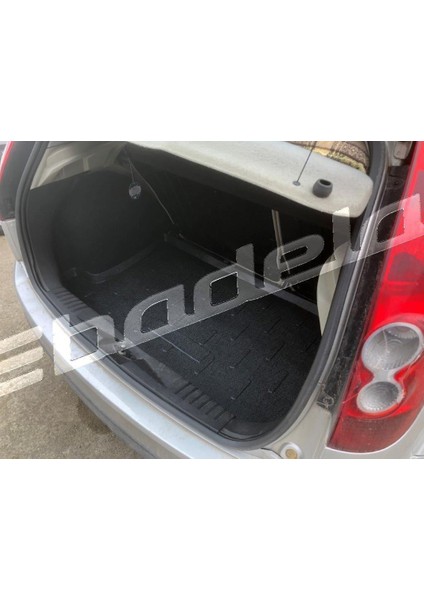 Ford Fiesta 2002-2008 3D Kauçuk Bagaj Havuzu