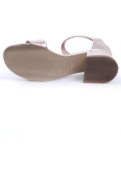 Gold Kız Çocuk Topuklu Ayakkabı 051.08