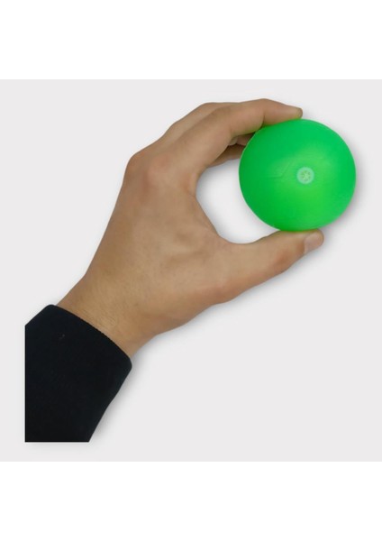 Köpek Oyuncağı - Plastik Düdüklü Top - Yeşil fiyatları