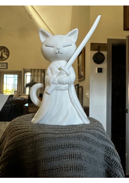 Samuray Kedi 18CM – Sessiz Savaşçı - Hediyelik Kedi Figürü Biblo ve Obje
