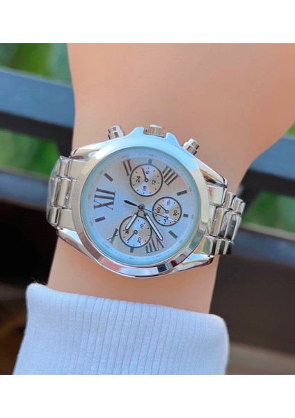 Gümüş Renk Mkrs Modeli Çelik Kordon Kadın Kol Saati fiyatları