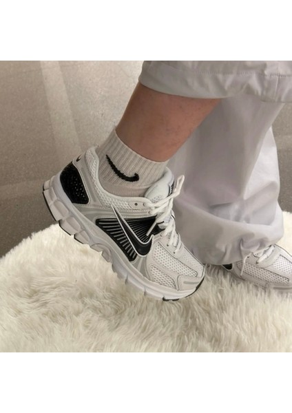 Vomero 5 Sportswear (Gs) Unisex Gri Siyah Spor Ayakkabı HF6998-104 fiyatları